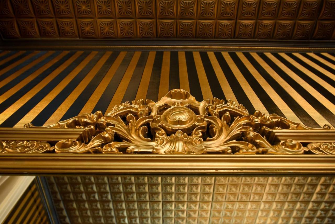 The Museum - Wonderful Super Central Apartment Bucarest Esterno foto