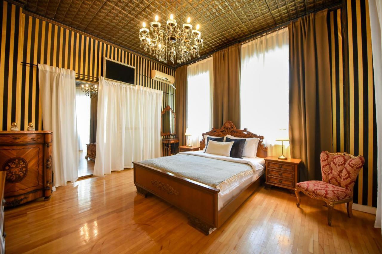 The Museum - Wonderful Super Central Apartment Bucarest Esterno foto