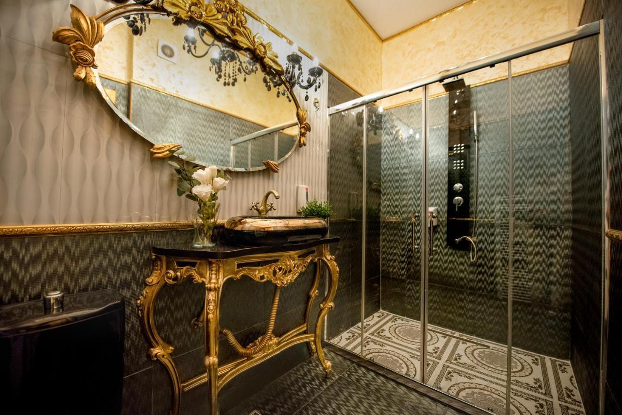 The Museum - Wonderful Super Central Apartment Bucarest Esterno foto